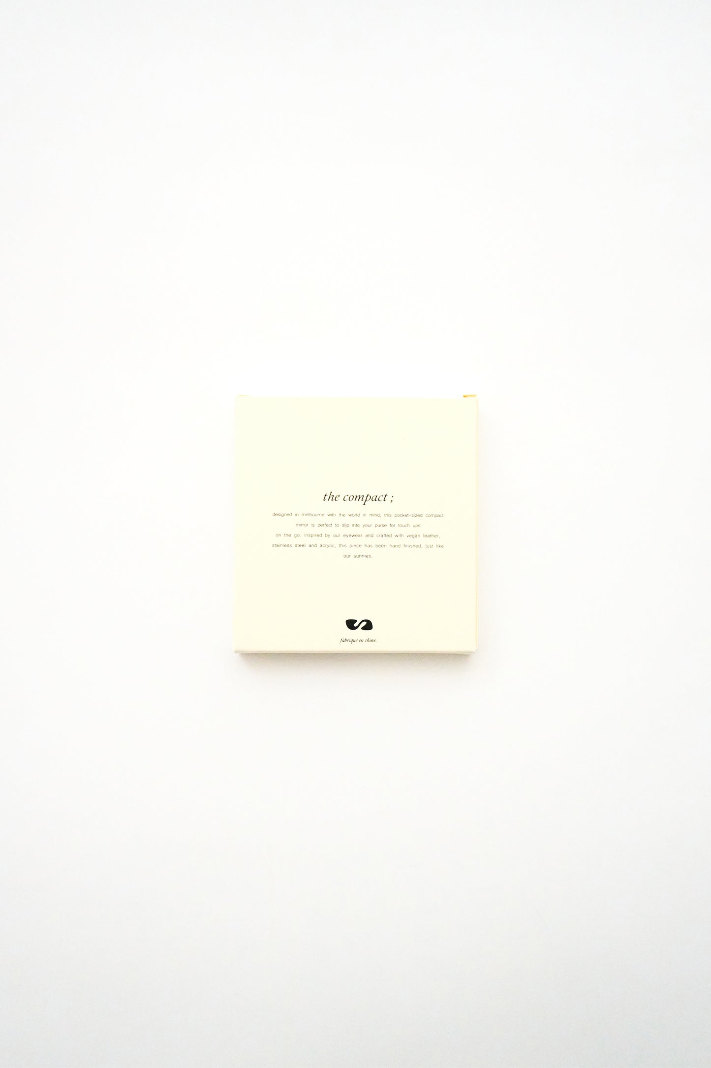SZADE - the compact ; black eel