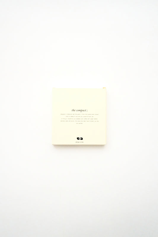 SZADE - the compact ; black eel