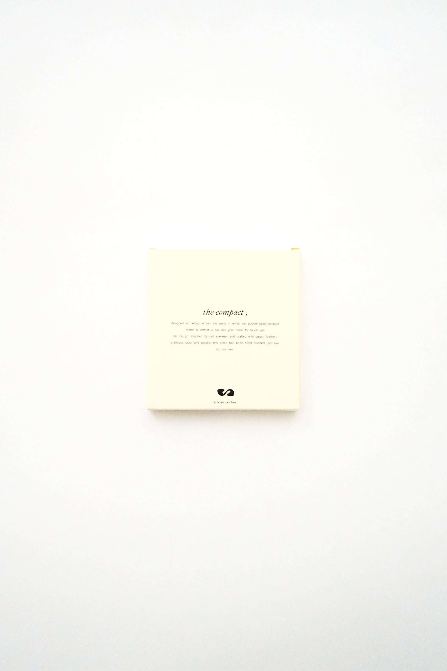 SZADE - the compact ; black eel