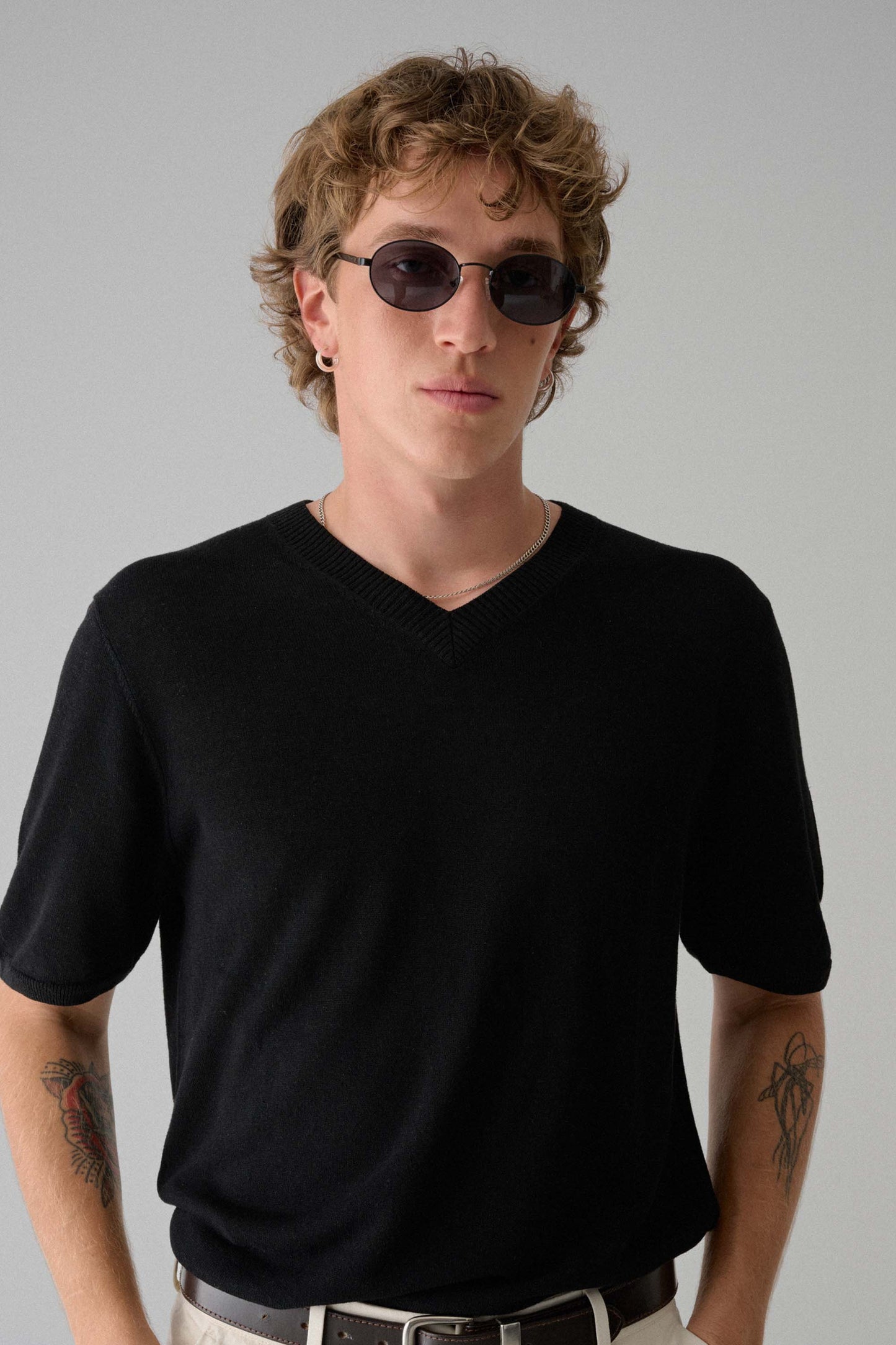 SZADE - finch ; matte black / ink