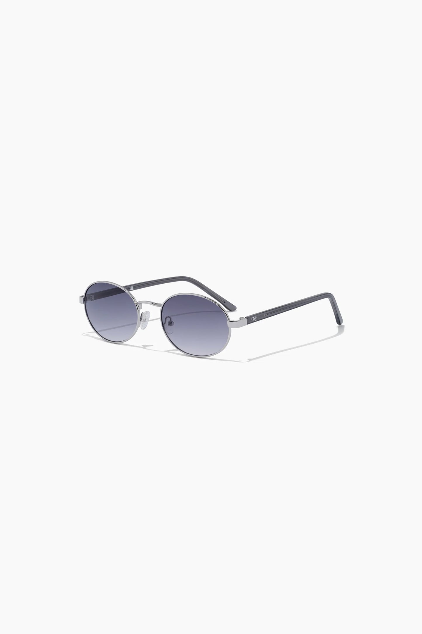 SZADE - finch ; polished silver / charcoal