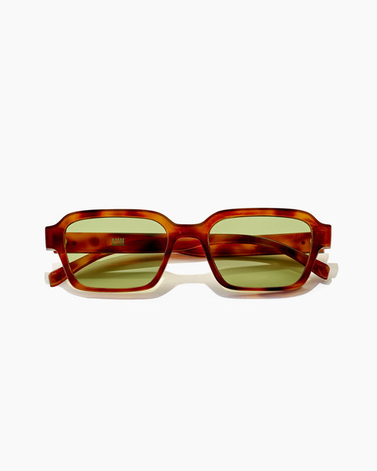 SZADE - booth ; maple tortoiseshell / lawn