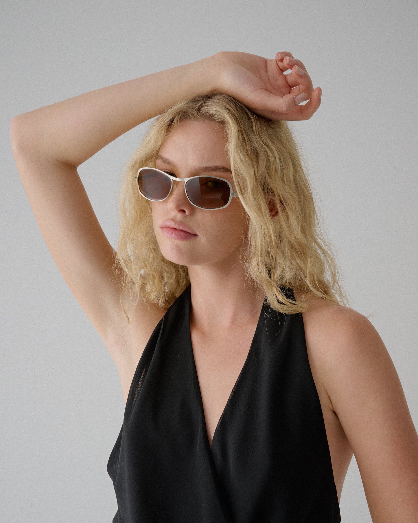 SZADE - rush ; matte silver / hazelnut